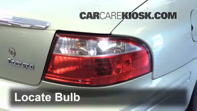 2005 Mercury Sable GS 3.0L V6 Sedan Éclairage Feu stop (remplacer ampoule)